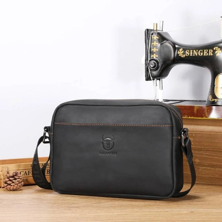 BULLCAPTAIN Men's Genuine Leather Shoulder Bag Retro Large Capacity Travel Bag Crazy Horse Leather Crossbody Bag Messenger Bag