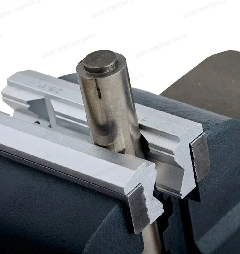 2PCS Vise Jaws Milling Vise Jaw Clamps Magnetic Bench Vice Pad Tools for Gripping Mechanical Pipe Fitting Fixed Protector