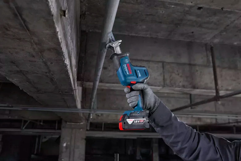 GSA 18V-24 Professional Brushless Cordless Reciprocating Saw Electric Saw Variable Speed Control for Wood PVC Metal Cutting