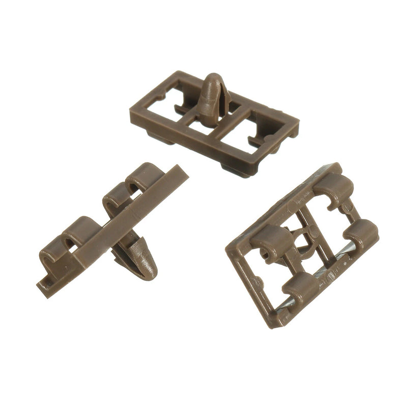 10x Lower Door Weatherstrip Seal Retainer Clip Front Rear For BMW X5