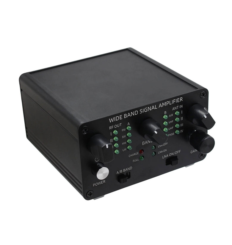 Full Band Antenna Signal Amplifier 30kHz-650MHz 4 Channel Low Noise Adjustable Gain 30dB SMA Connectors High Pass Filters