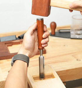 20mm Piercing Shank Woodworking Chisel Chrome Vanadium Steel African Rosewood Handle Flat Chisel for Woodworking and Carving