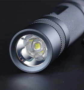 Convoy S2+ 1800lm Brightness SST40 LED High Lumen Waterproof Design Outdoor Sports Tactical Flashlight High CRI LEDTemperature Protection Management Mini LED Torch