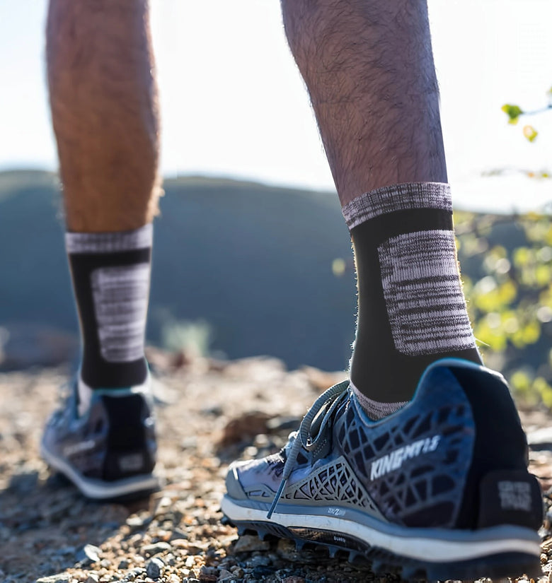 YUEDGE 5 Pairs Sports Casual Socks Elastic Thickened Winter Cotton Socks Sweat-absorbent Anti-odor Mid-calf Socks, Multi-color Combination Set of Men's Socks