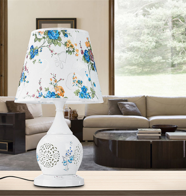 Ceramic Table Lamp in Chinese Style for Classical Household Bedroom or Living Room - Lamps